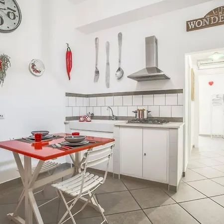 Sorrentovibes - Two Bedrooms In Center With Balcony סורנטו